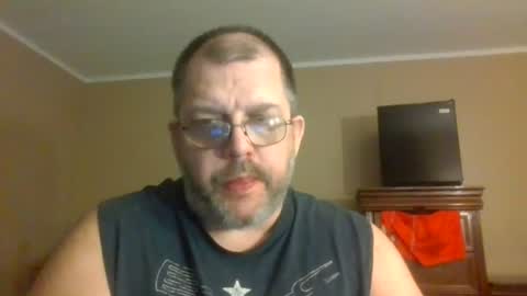 Snapshot of gobey33 chatting on July 17, 2026, 4:19 am IDKIDCIDGAF online show from July 17, 2026, 4:19 am