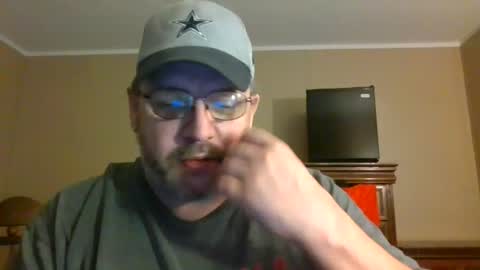 Snapshot of gobey33 chatting on July 26, 2026, 2:31 am IDKIDCIDGAF online show from July 26, 2026, 2:31 am