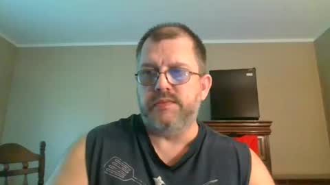 Snapshot of gobey33 chatting on July 28, 2026, 3:21 pm IDKIDCIDGAF online show from July 28, 2026, 3:21 pm