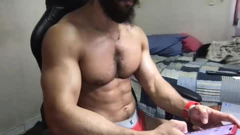 god hunkules online show from January 6, 2025, 6:10 pm