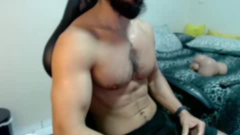 god hunkules online show from December 17, 2025, 4:13 pm