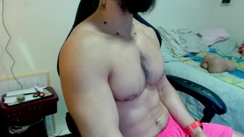 Snapshot of god_hunkules chatting on May 27, 2026, 5:54 pm god hunkules online show from May 27, 2026, 5:54 pm