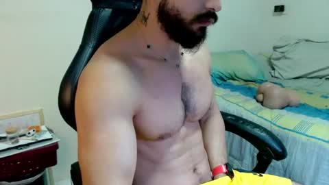 Snapshot of god_hunkules chatting on June 28, 2026, 4:13 pm god hunkules online show from June 28, 2026, 4:13 pm