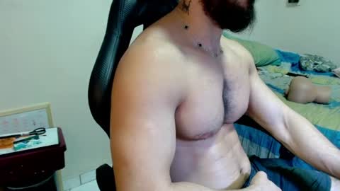 Snapshot of god_hunkules chatting on July 14, 2026, 2:27 am god hunkules online show from July 14, 2026, 2:27 am
