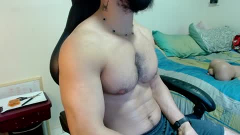Snapshot of god_hunkules chatting on July 17, 2026, 6:57 pm god hunkules online show from July 17, 2026, 6:57 pm