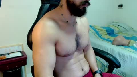 Snapshot of god_hunkules chatting on July 27, 2026, 4:14 pm god hunkules online show from July 27, 2026, 4:14 pm