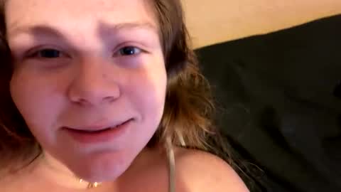 godddessxsara online show from May 4, 2026, 7:21 pm
