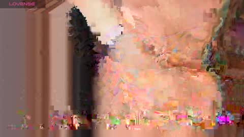 daniela online show from May 3, 2026, 8:15 pm