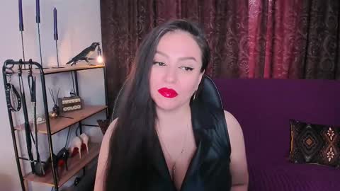 Snapshot of goddess__anna chatting on February 16, 2025, 11:16 am GoddeSS ANNA online show from February 16, 2025, 11:16 am