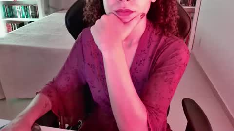 Snapshot of goddess_artemis_ chatting on November 25, 2025, 11:27 pm Fauna online show from November 25, 2025, 11:27 pm