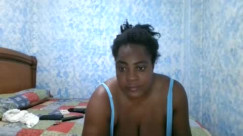 Snapshot of goddess_carrie chatting on July 29, 2026, 5:49 am GoddessCarrie online show from July 29, 2026, 5:49 am