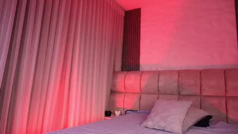 goddess_eli77 online show from July 22, 2026, 3:09 am