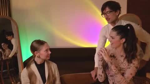   330 UTC2 girls   online show from September 9, 2025, 3:17 am