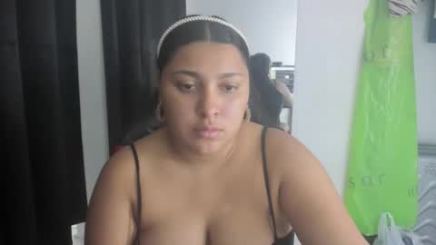 Snapshot of goddess_of_sissys chatting on December 3, 2025, 11:36 pm goddess_of_sissys online show from December 3, 2025, 11:36 pm