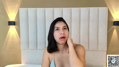 Snapshot of goddess_saori chatting on November 15, 2025, 11:32 pm Saori online show from November 15, 2025, 11:32 pm