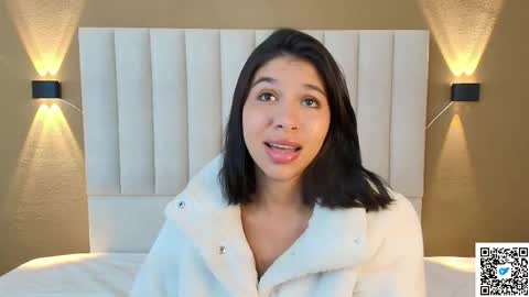 Snapshot of goddess_saori chatting on November 18, 2025, 1:00 am Saori online show from November 18, 2025, 1:00 am