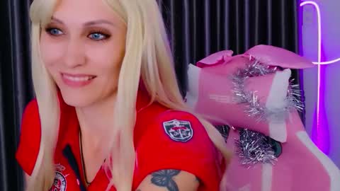 Snapshot of goddess_stars chatting on February 5, 2026, 11:04 am Katarina online show from February 5, 2026, 11:04 am