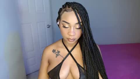 Valentina online show from June 15, 2026, 8:22 pm