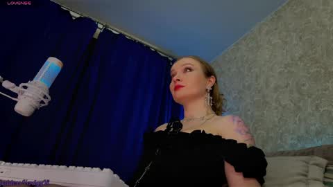 Snapshot of goddess_verdgyvi chatting on May 5, 2026, 12:46 pm Verdgy online show from May 5, 2026, 12:46 pm