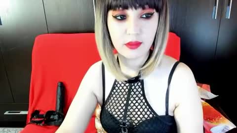 goddessemily_ online show from June 19, 2026, 4:17 am