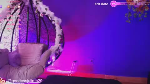 Julieta online show from June 22, 2026, 6:49 pm