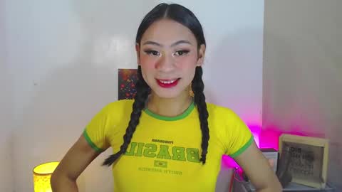 Snapshot of goddessnianxx chatting on November 23, 2025, 6:41 pm Kyla and Nian online show from November 23, 2025, 6:41 pm