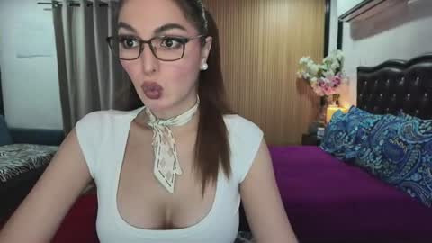 angel online show from July 24, 2026, 4:43 am
