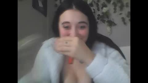 Snapshot of goddessrya13 chatting on November 28, 2025, 3:47 pm goddessrya13 online show from November 28, 2025, 3:47 pm