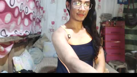 KENNY DOLL online show from August 2, 2026, 6:12 am
