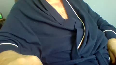 Snapshot of godfather943 chatting on July 5, 2026, 6:26 pm godfather943 online show from July 5, 2026, 6:26 pm