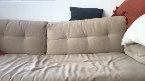 Snapshot of godofthunder18 chatting on October 17, 2025, 10:51 am J online show from October 17, 2025, 10:51 am