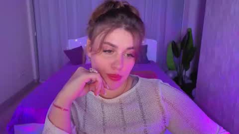 Lilya online show from November 20, 2025, 9:36 pm