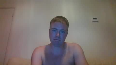 Snapshot of gogo12104 chatting on November 5, 2025, 6:41 pm jme online show from November 5, 2025, 6:41 pm