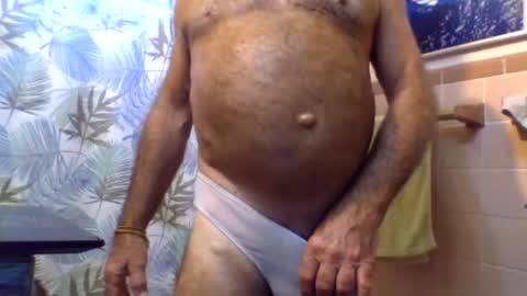 Snapshot of gojo885 chatting on June 16, 2026, 1:47 pm gojo885 online show from June 16, 2026, 1:47 pm