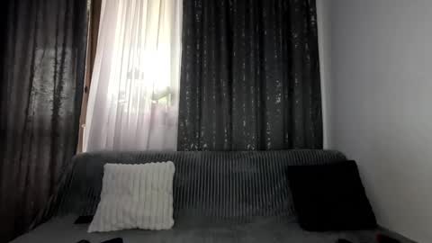 gold_alpha_boy online show from October 9, 2025, 8:01 am