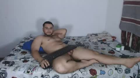Snapshot of gold_shooter chatting on June 2, 2026, 6:26 am gold_shooter online show from June 2, 2026, 6:26 am