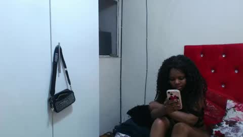Snapshot of goldcrushxx chatting on November 8, 2025, 3:07 am goldcrushxx online show from November 8, 2025, 3:07 am