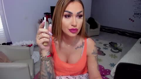 Nicole.. online show from March 2, 2025, 7:21 am