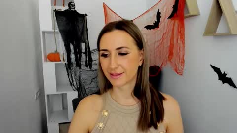 Olivia online show from October 21, 2025, 3:29 am