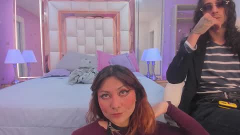 Snapshot of goldentemptation_ chatting on May 7, 2026, 7:52 pm goldentemptation_ online show from May 7, 2026, 7:52 pm