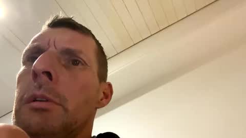 Snapshot of goldmedalexcellent chatting on January 10, 2026, 4:42 pm Goldmedal online show from January 10, 2026, 4:42 pm