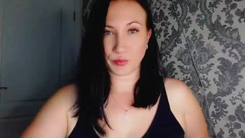 Snapshot of goldmoonn chatting on July 10, 2026, 10:45 pm goldmoonn online show from July 10, 2026, 10:45 pm