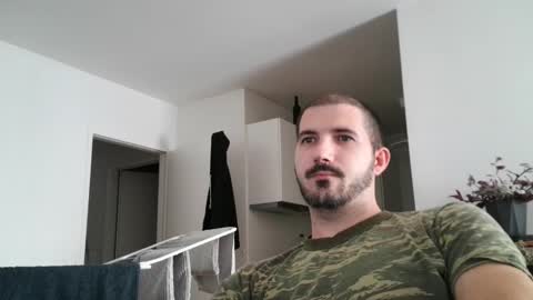 Snapshot of goldnic_10 chatting on October 21, 2025, 12:17 pm goldnic_10 online show from October 21, 2025, 12:17 pm