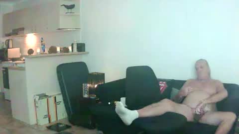 Snapshot of goldyguy011 chatting on June 5, 2026, 11:38 am goldyguy011 online show from June 5, 2026, 11:38 am