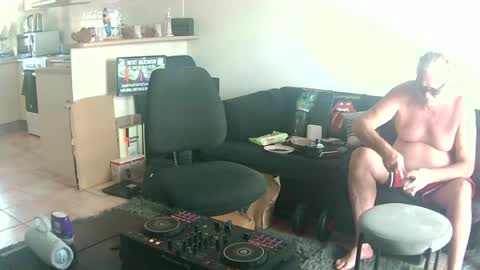 Snapshot of goldyguy011 chatting on June 17, 2026, 12:35 am goldyguy011 online show from June 17, 2026, 12:35 am