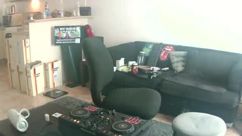 Snapshot of goldyguy011 chatting on June 20, 2026, 1:19 am goldyguy011 online show from June 20, 2026, 1:19 am