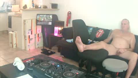 Snapshot of goldyguy011 chatting on July 3, 2026, 3:46 am goldyguy011 online show from July 3, 2026, 3:46 am