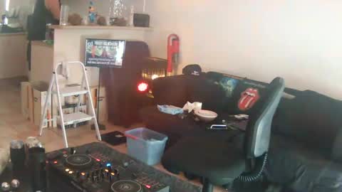 Snapshot of goldyguy011 chatting on July 24, 2026, 1:03 am goldyguy011 online show from July 24, 2026, 1:03 am