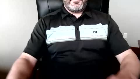 Snapshot of golfpro84 chatting on May 7, 2026, 5:18 pm golfpro84 online show from May 7, 2026, 5:18 pm