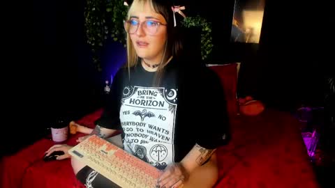 gomory_kitty online show from April 23, 2026, 5:04 pm
